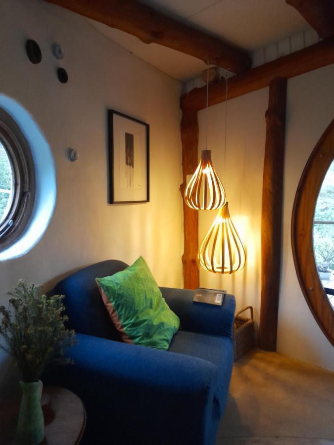Half Moon Hollow Eco Cottage Mossel Bay Exteriör bild