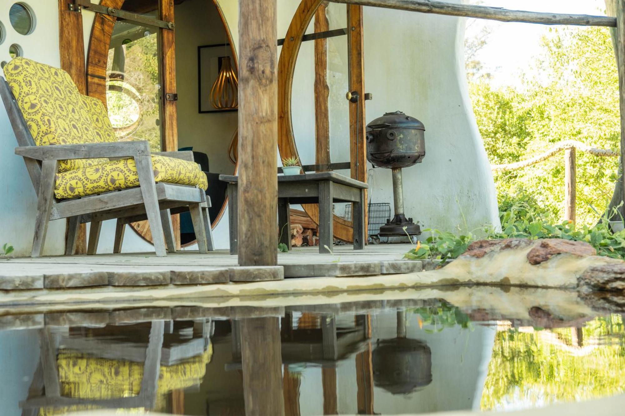 Half Moon Hollow Eco Cottage Mossel Bay Exteriör bild